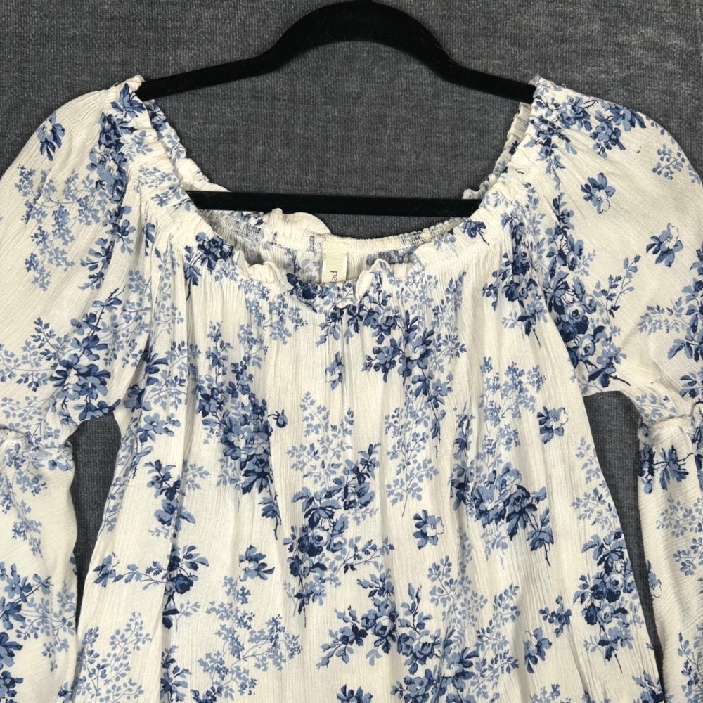 Peppermint Top Womens Small White Blue Floral Off Shoulder Bell Sleeve Boho - Picture 3 of 7